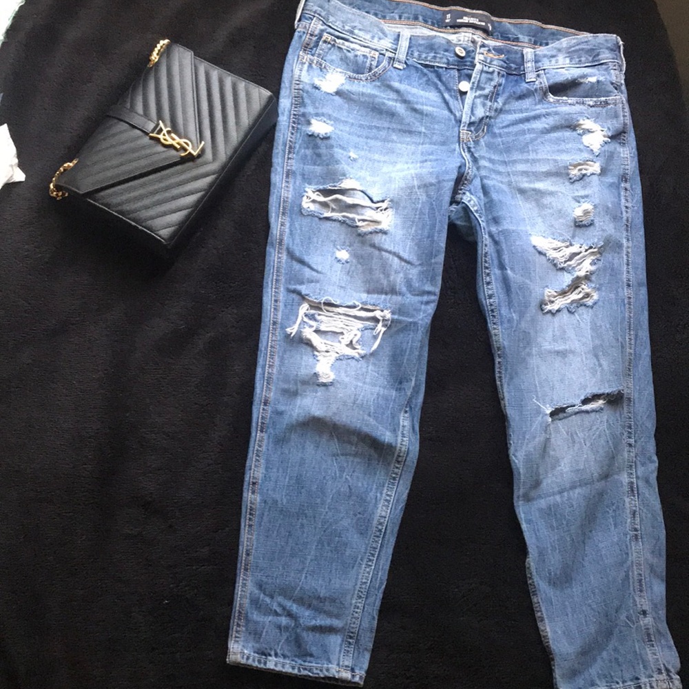 Hollister boyfriend jeans
